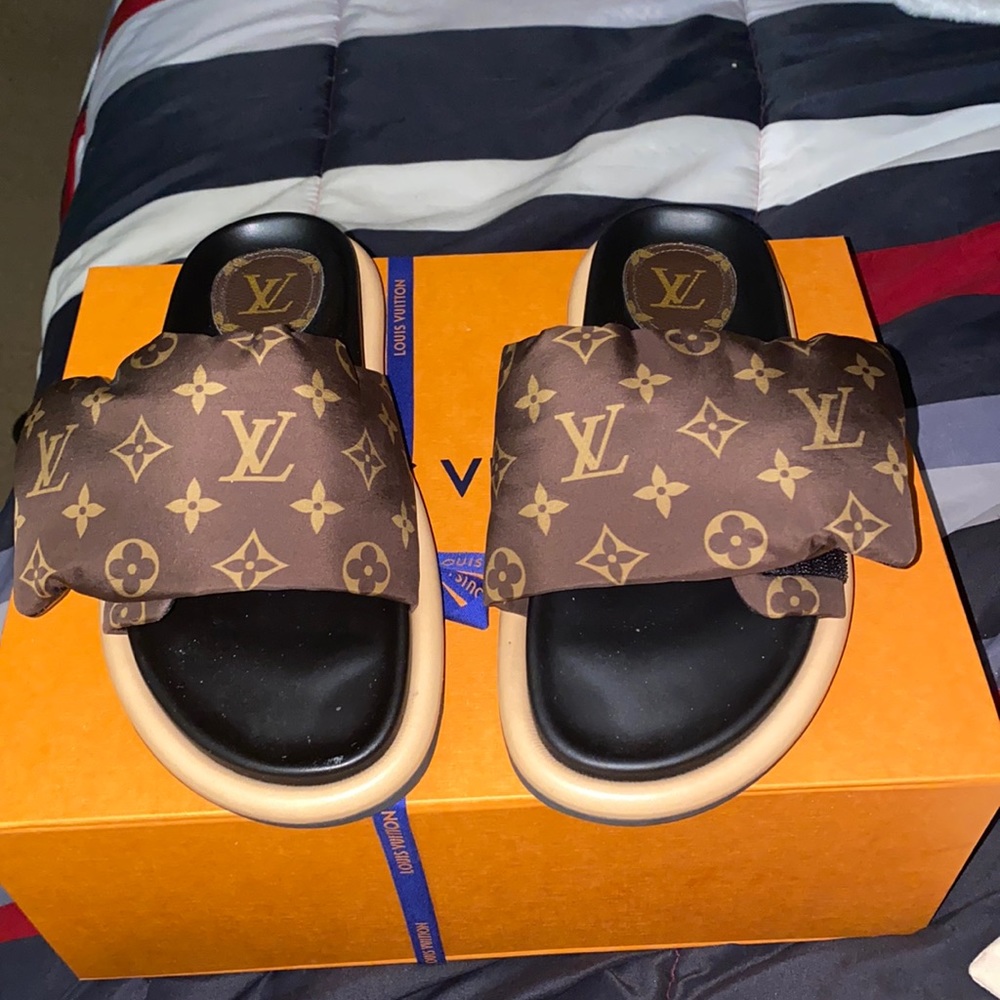 LV pillow flat comfort mule